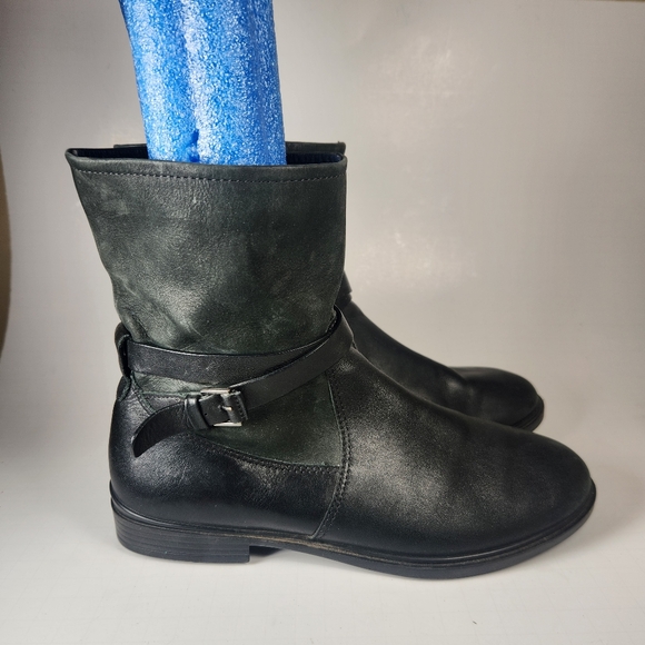 ECCO Women's Biker Boots 37 / 6 Black Leather Moto Ankle Bootie Shoe - Picture 2 of 13